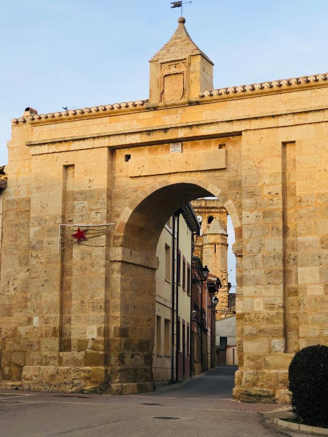 Apartamentos Ribera Del Duero Las Escuelas Vadocondes Kültér fotó