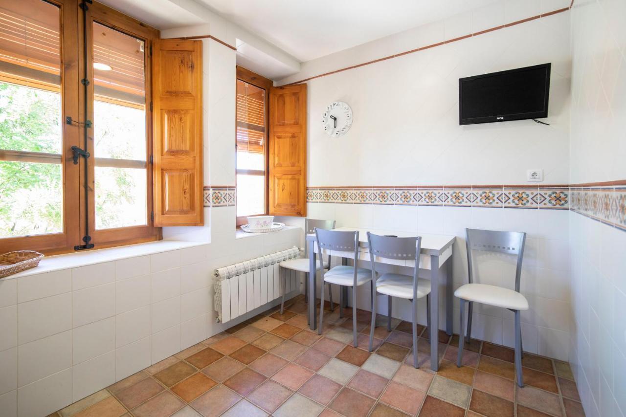 Apartamentos Ribera Del Duero Las Escuelas Vadocondes Kültér fotó
